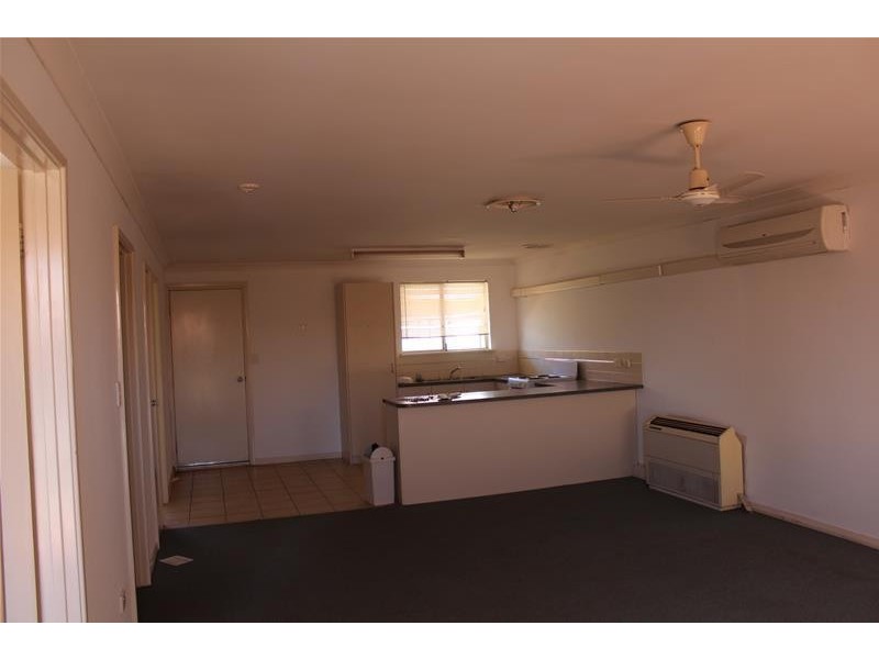 30/1 Cowra Drive, Newman WA 6753