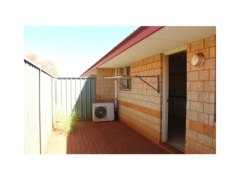 30/1 Cowra Drive, Newman WA 6753