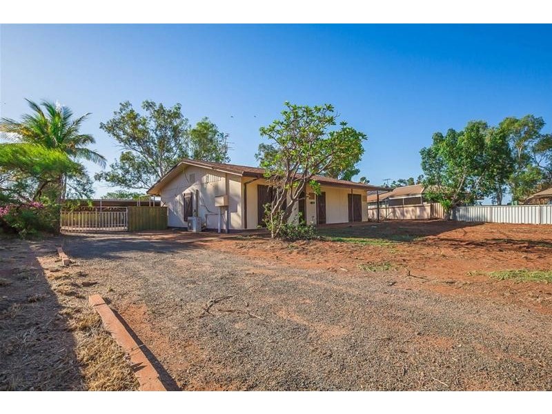 15 Reynolds Place, South Hedland WA 6722