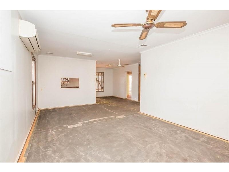 15 Reynolds Place, South Hedland WA 6722