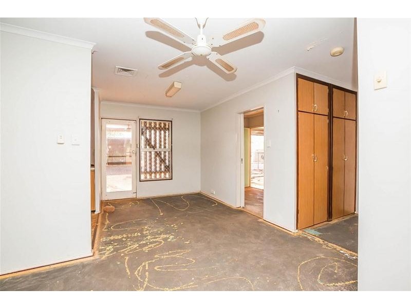 15 Reynolds Place, South Hedland WA 6722