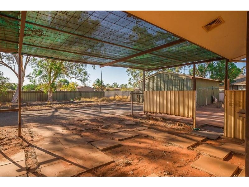 15 Reynolds Place, South Hedland WA 6722