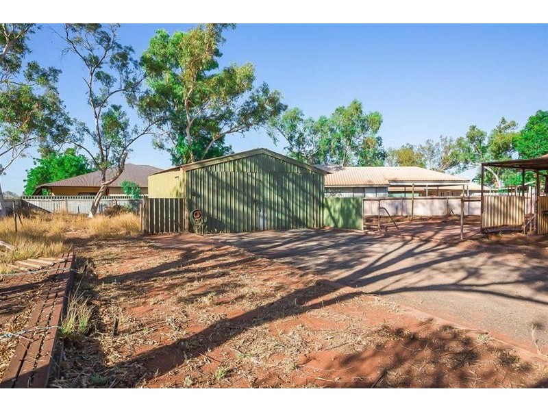 15 Reynolds Place, South Hedland WA 6722