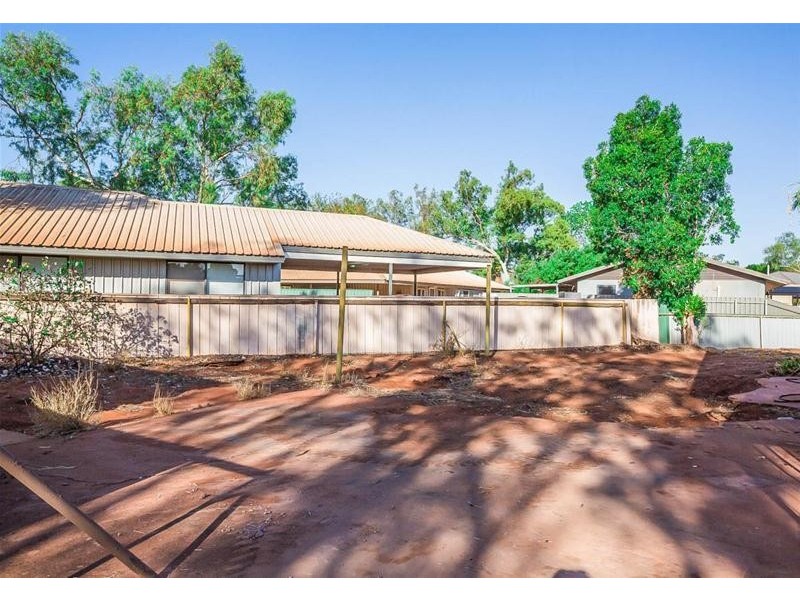 15 Reynolds Place, South Hedland WA 6722