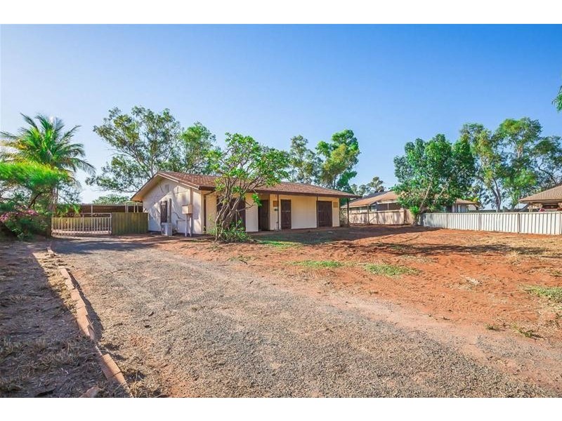 15 Reynolds Place, South Hedland WA 6722