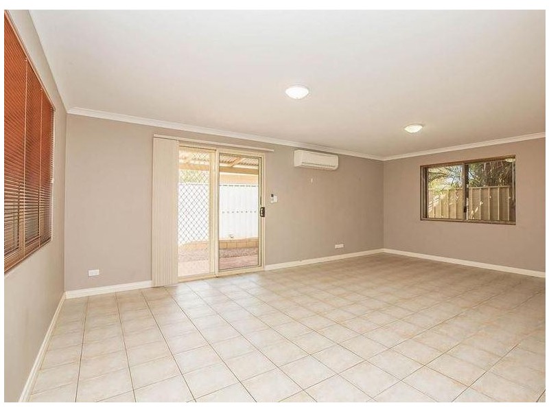 11/4 Reynolds Place, South Hedland WA 6722