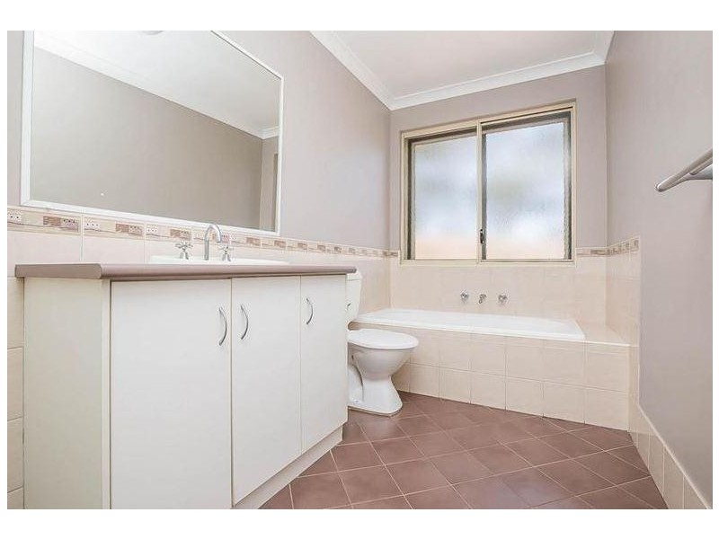 11/4 Reynolds Place, South Hedland WA 6722