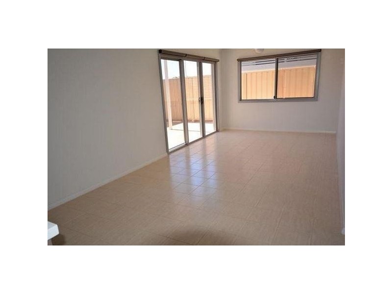 30 Bloodwood Bend, Newman WA 6753