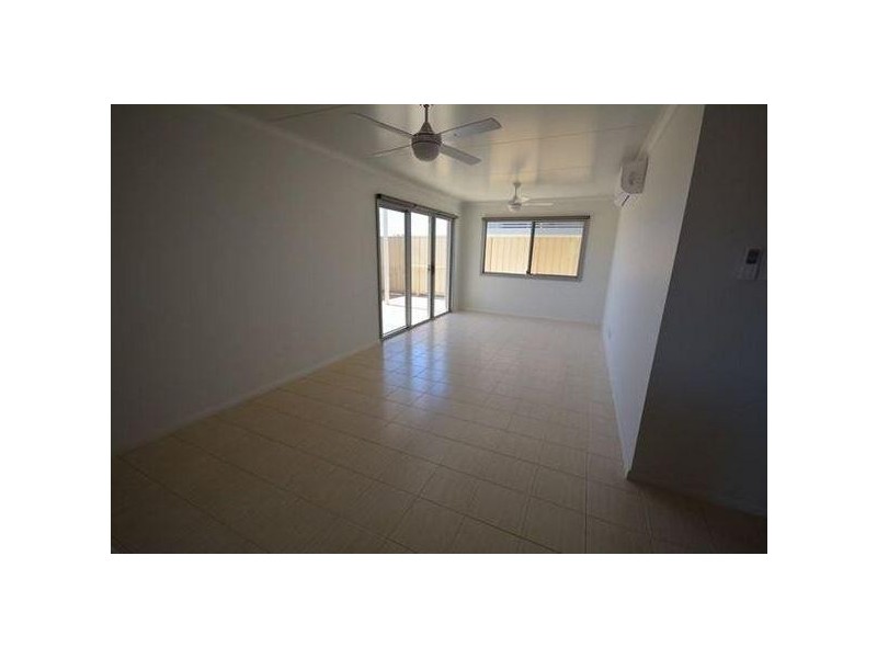 30 Bloodwood Bend, Newman WA 6753