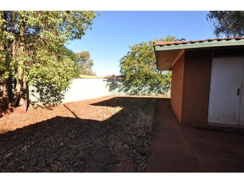 19 Warrambucca Crescent, Newman WA 6753