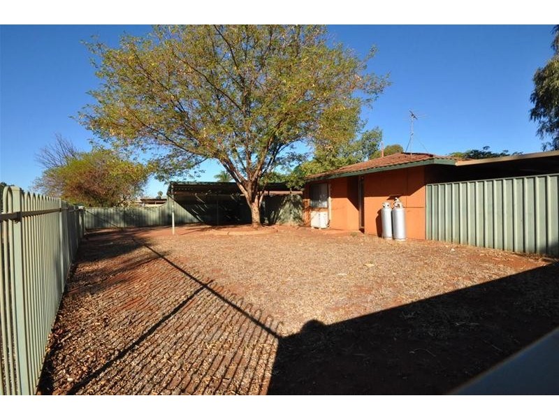 19 Warrambucca Crescent, Newman WA 6753