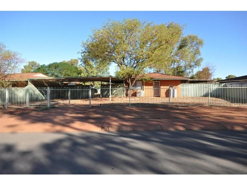 19 Warrambucca Crescent, Newman WA 6753