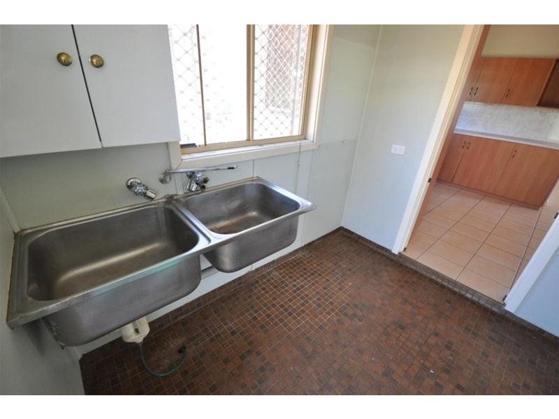 8A Weaver Place, South Hedland WA 6722