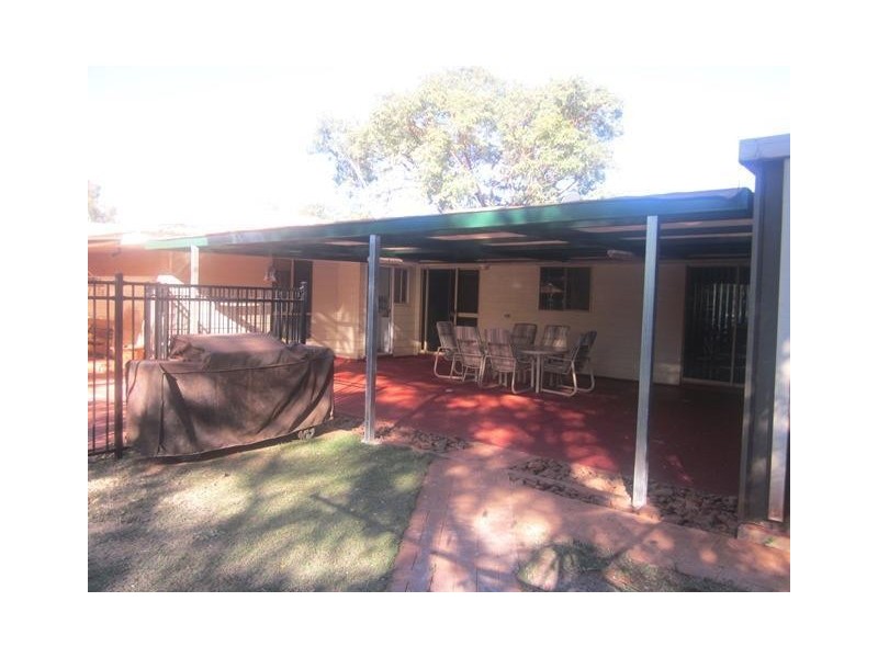 9 Kurrawan Way, Newman WA 6753