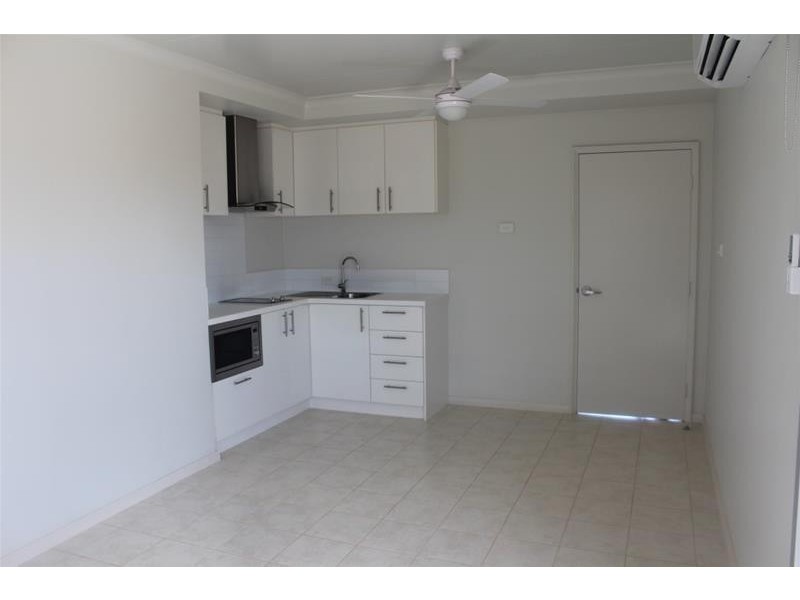 21 Les Tutt Drive, Newman WA 6753