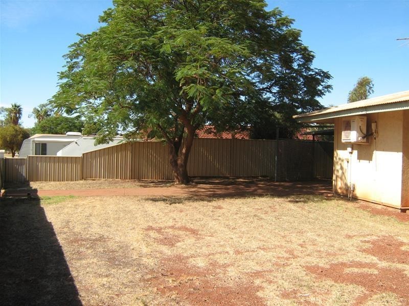 27  Jabbarup Crescent, Newman WA 6753