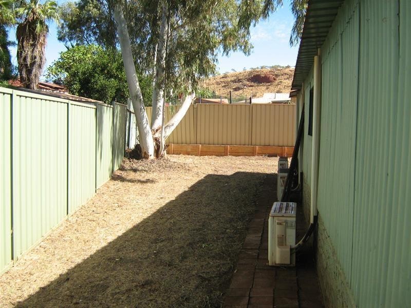 27  Jabbarup Crescent, Newman WA 6753