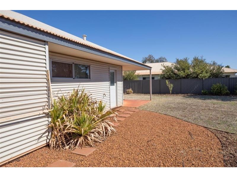 10 Homestead Ramble, Newman WA 6753