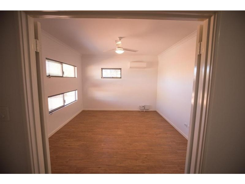 10 Homestead Ramble, Newman WA 6753