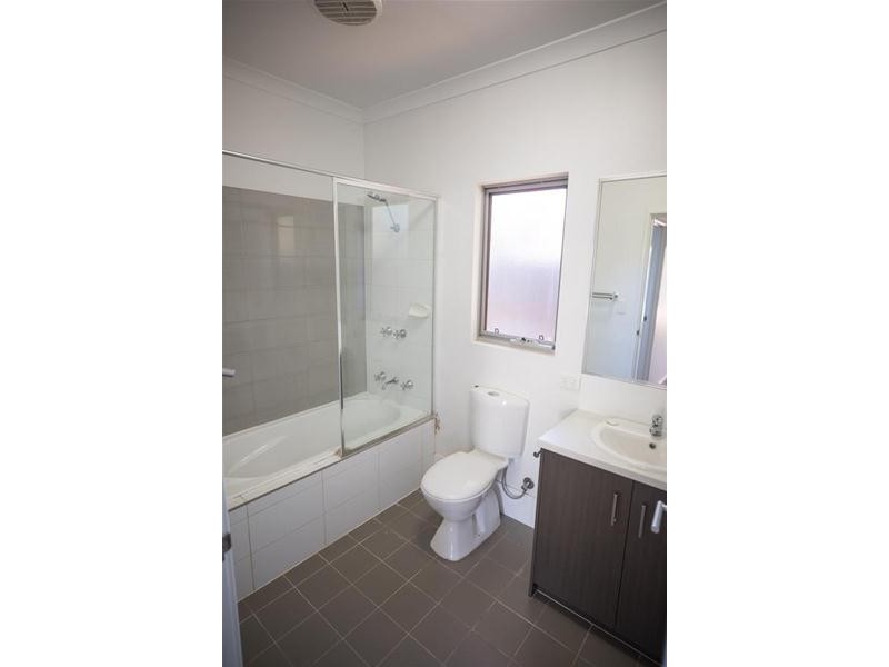 10 Homestead Ramble, Newman WA 6753