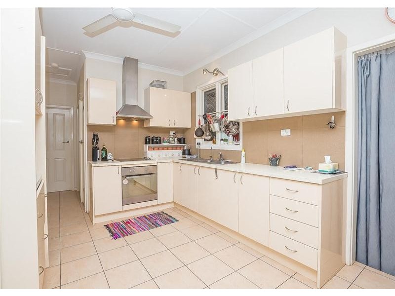 6 Parker Street, South Hedland WA 6722