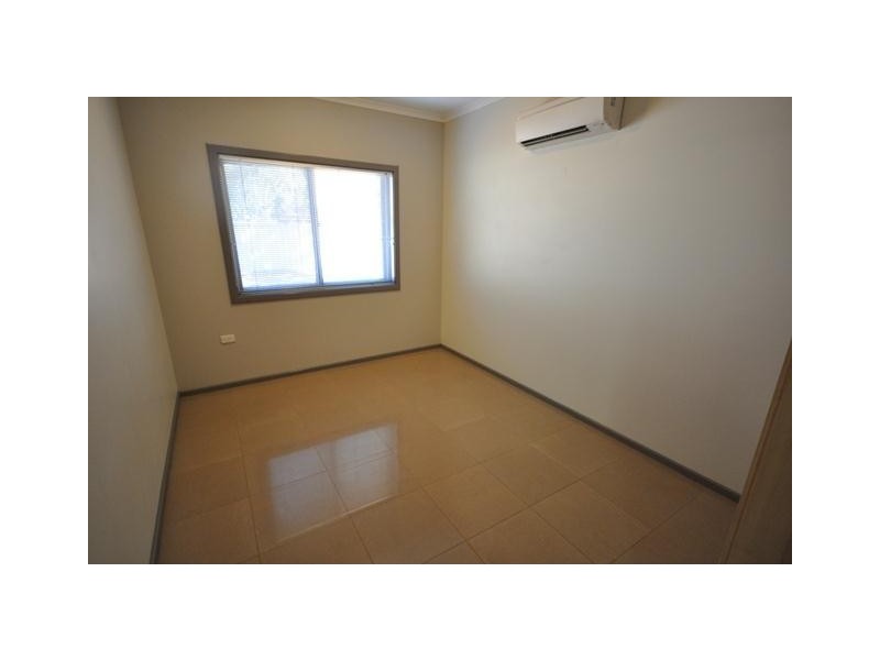 3/8 Yarrunga Crescent, South Hedland WA 6722