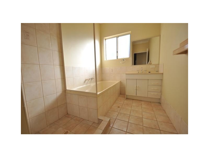 35C  Masters Way, South Hedland WA 6722