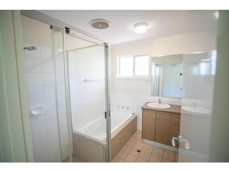 50 Giles Avenue, Newman WA 6753