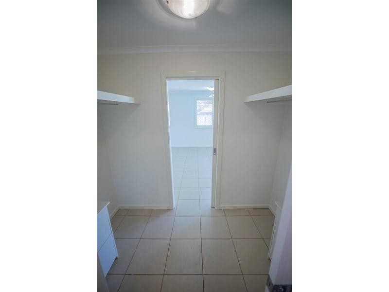 50 Giles Avenue, Newman WA 6753