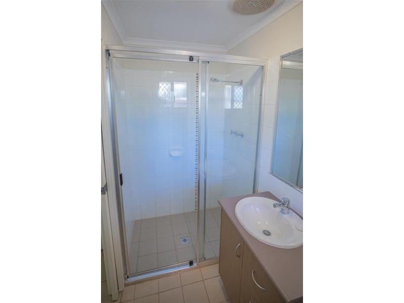 50 Giles Avenue, Newman WA 6753