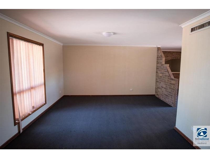 8 Barton Way, Newman WA 6753