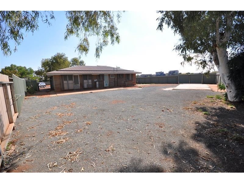 25 Banksia Street, South Hedland WA 6722