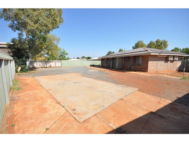 25 Banksia Street, South Hedland WA 6722