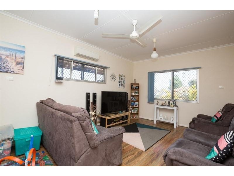 6 Koombana Avenue, South Hedland WA 6722