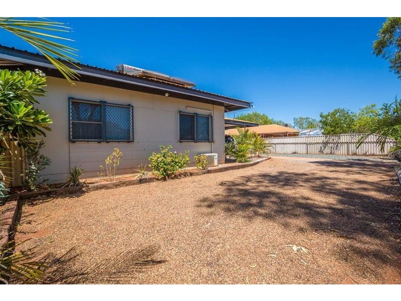 6 Koombana Avenue, South Hedland WA 6722