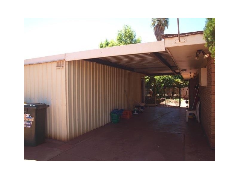 10  Yalberee Street, Newman WA 6753