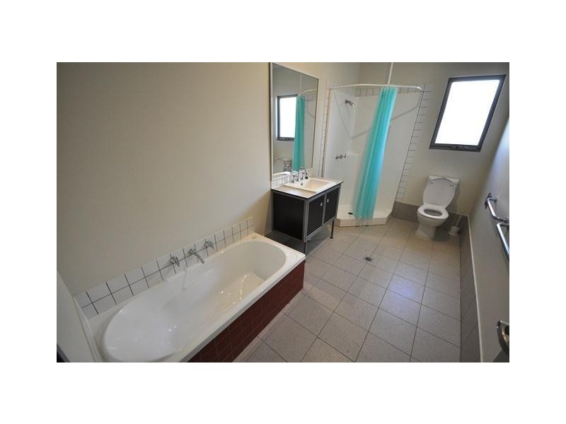 24 Nix Avenue, South Hedland WA 6722