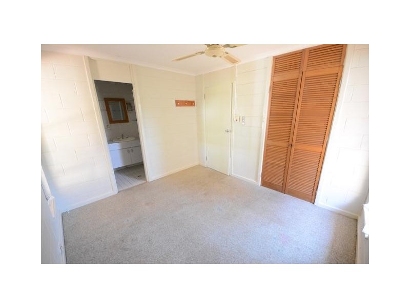 6 Hakea Court, South Hedland WA 6722