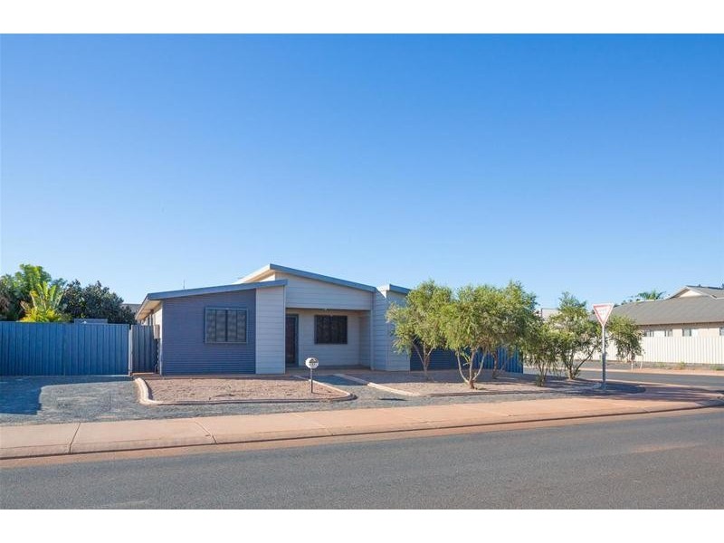17 Saladin Way, South Hedland WA 6722