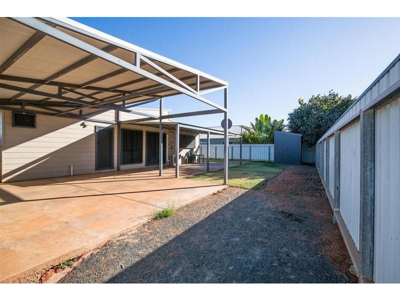 17 Saladin Way, South Hedland WA 6722