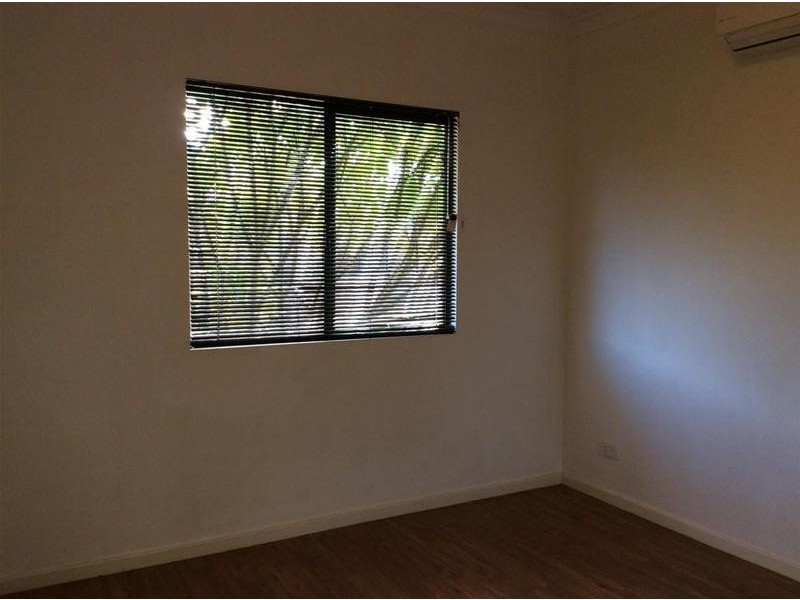 8/4 Newman Drive, Newman WA 6753