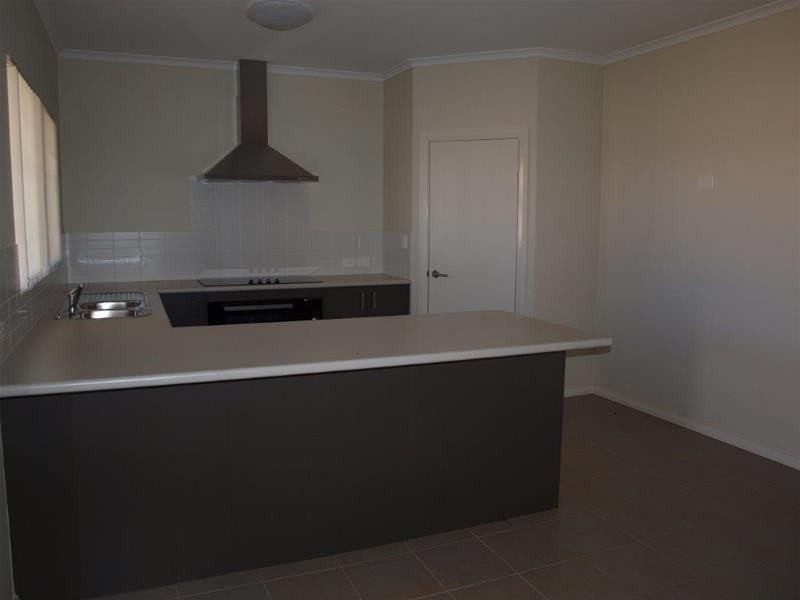 43 Daniels Drive, Newman WA 6753