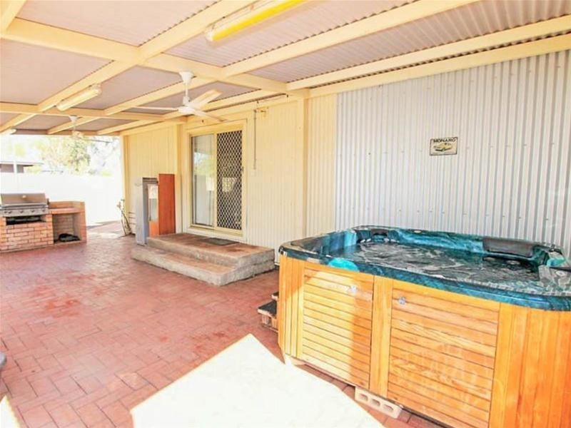 10 Roberts Street, South Hedland WA 6722