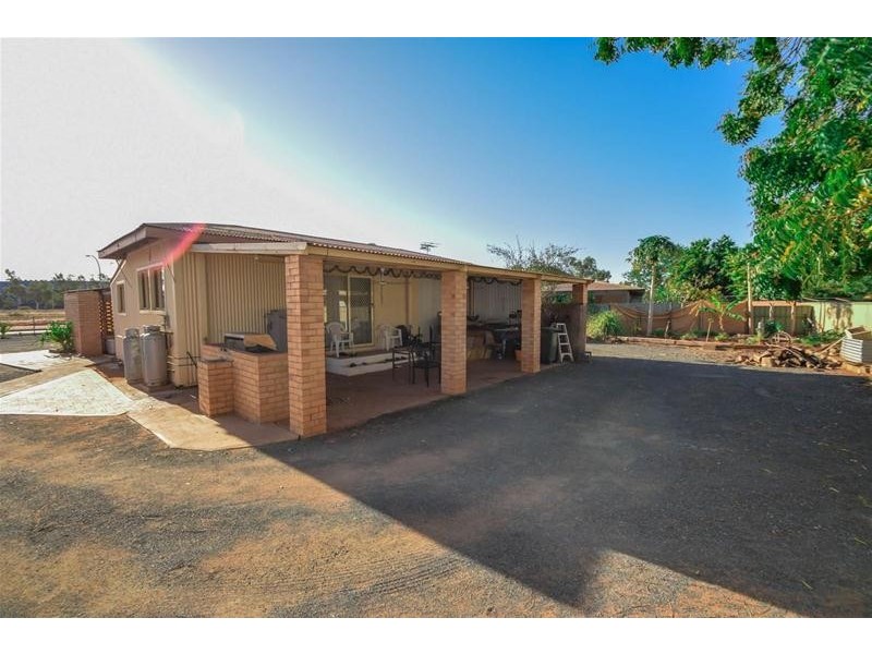 10 Roberts Street, South Hedland WA 6722