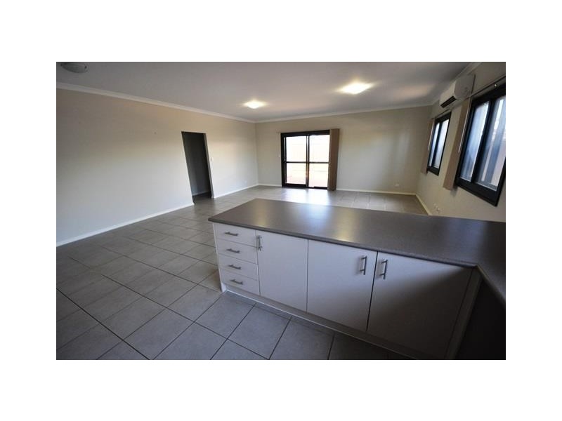 16 Eucalypt Way, South Hedland WA 6722