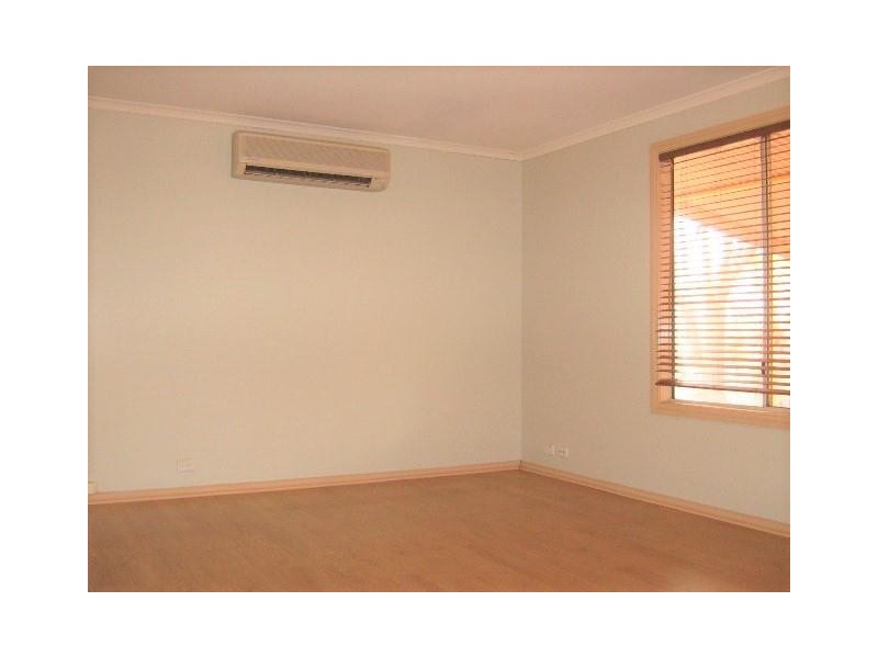 1B Daniels Drive, Newman WA 6753