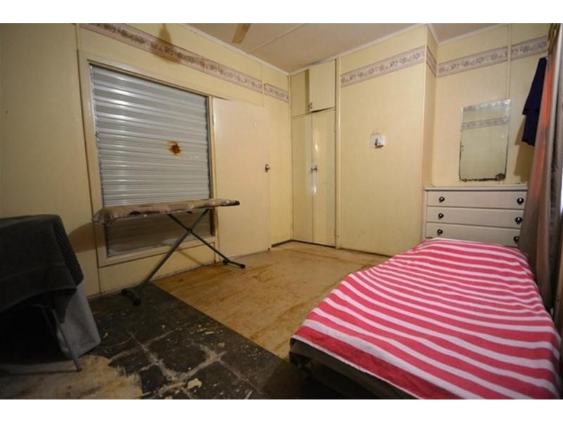 2 Roberts Street, South Hedland WA 6722