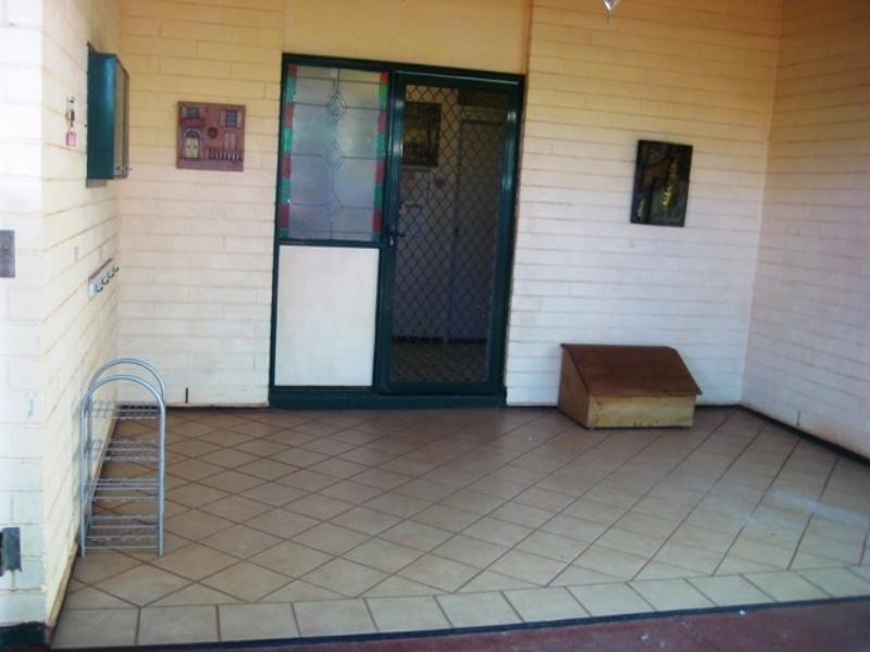 27 Newman Drive, Newman WA 6753