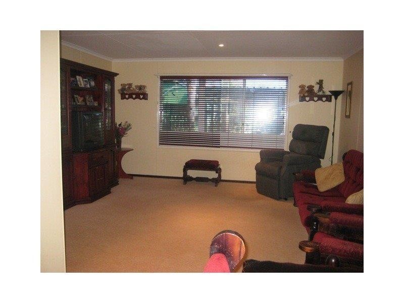 27 Newman Drive, Newman WA 6753