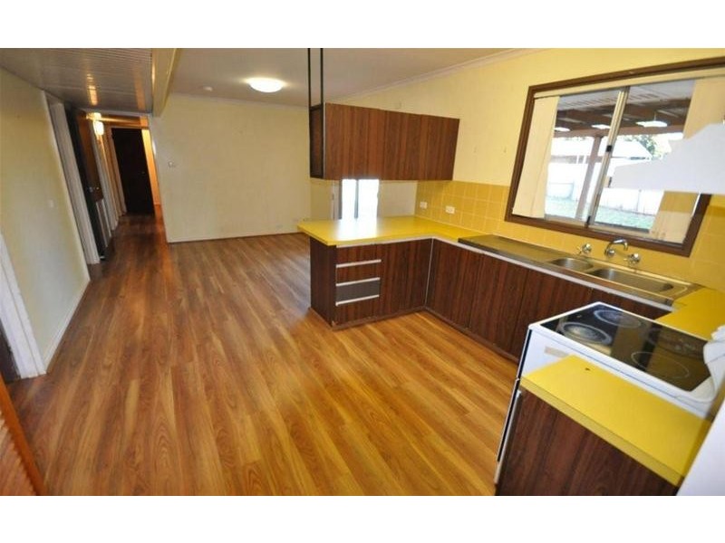 3 Gunn Place, Newman WA 6753